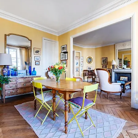 Veeve - Vintage And Vibrant Appartement